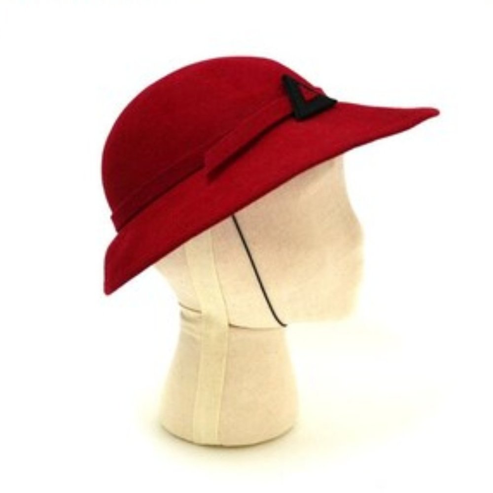 Vintage Red Wool Hat